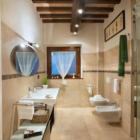 Luca Wohnung, Marcheholiday * Acqualagna