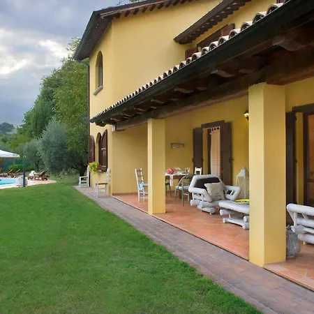 Luca Wohnung, Marcheholiday Appartamento Acqualagna